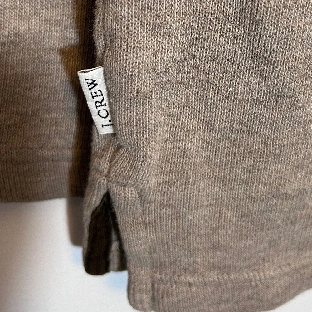 J. Crew Men's Long-Sleeved Shirt Size Large‎ Browns